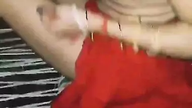 Desi Bhabhi Give Handjob and Fucked 3 Clips Part 2