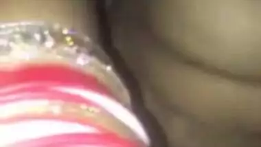 Horny Desi XXX bitch plays with her hungry pussy on selfie cam