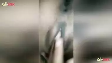 Spoiled rich teen nude MMS striptease selfie XXX video