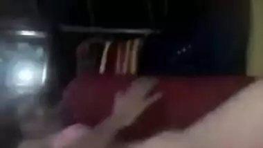 Desi village girl fingering her virgin XXX pussy posing for the cam