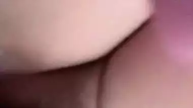 Desi village girl fucking pussy vegetable