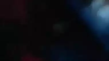 Indian beauty gets very horny exposing boobs in solo porn sex show