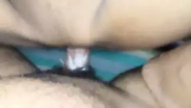 Desi wife opens her legs for her devar in Tamil sex video