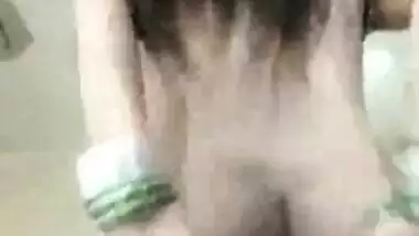 Horny Desi Wife Selfie Nude MMS video shot for secret lover