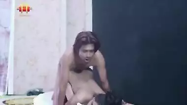 Hot Bhabhi Ne Uncle Ki Tel Malish Karte Huye Land Pakad With Li Ya