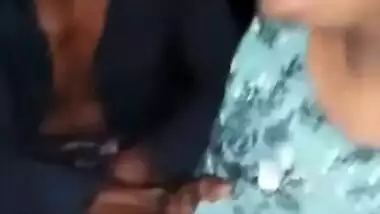 Desi Randi in sari gets it on with her XXX boyfriend in the dark