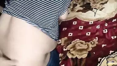 Netu hooked up with a guy from the street and had quick doggystyle anal with dirty talk and loud moaning in Punjabi Hindi