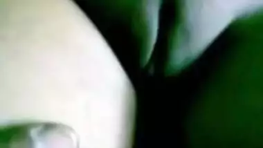 Indian sex video HD of a naughty teen enjoying a home sex session