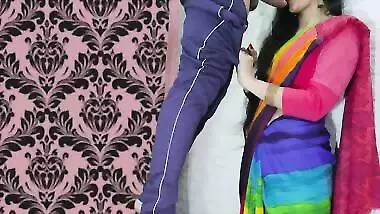 Indian Desi Bhabhi Your Priya Seduces Electrician While He Was Repairing. Ass Ride And Pussy Fuck With Hindi Audio