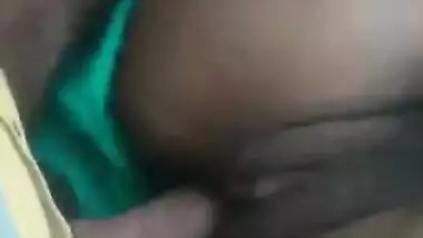 MMS video of teen Desi who receives great XXX pleasure in pussy-fucking