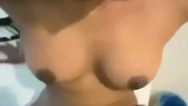 18 yr old girl rides on her lover’s dick in desi Indian sex