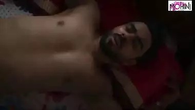 Indian beautiful girlfriend fucked by boyfriend and try to satisfy her full Hindi audio hardcore sex video