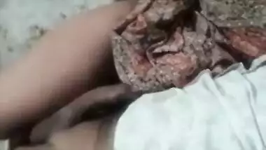 Boy bonks Desi chick with chubby body on camera for XXX collection