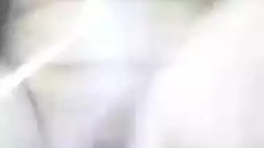 Horny Desi girl shows her XXX sweet pussy in video call sex with lover