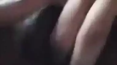 Indian girl has XXX chance to get naked and get tips for masturbation