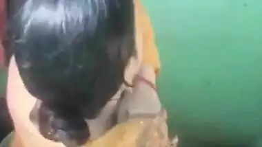 Indian wife’s nude bathing and his devar recording secretly