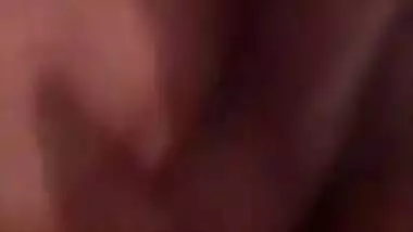 Fat Desi wife has sexy XXX boobs and she exposes them in sex show