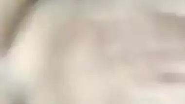 Naughty Desi gal films XXX video in which she nicely rubs own muff