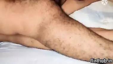 Hot College Girl Ko Uske Roommate Bhai Ne Choda