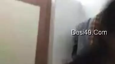 Pretty Desi chick with natural XXX boobs seductively washes herself