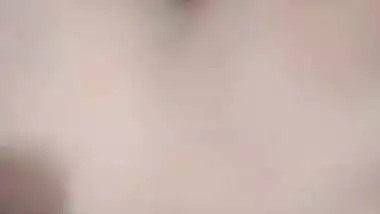 XXX performer fucks young Desi woman in this amateur homemade footage