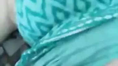 Paki MILF drilled with fingers expecting for real sex with XXX chudai cameraman