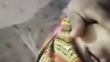 Sexy Indian Bhabhi showing her Big Boobs and Blowjob Live Show part 1