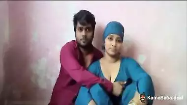 A horny guy bangs his big ass lover in the Bangladeshi bf