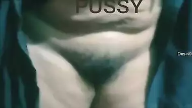 Today Exclusive -desi Bhabhi Bathing Video Record By Hubby Part 2