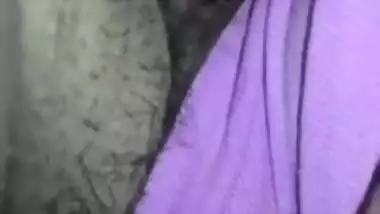 Man begins sex with Desi wife by thrusting fingers into hairy XXX twat