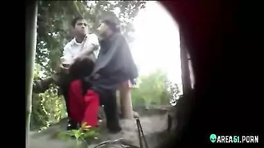 Kinky school girl fucked with BF outdoor bench In park. Desi voyeur сaught on mms