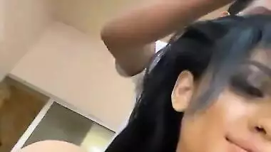 Sri Lankan Queen PiumI Hot Boobs-2