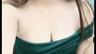 Sukoon Showing Sexy Cleavage & Milky White Thighs on Tango Live – 8 July 2022