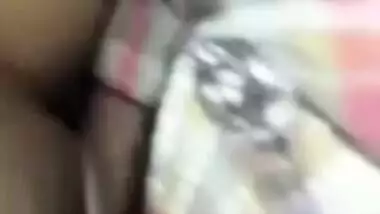 Pakistani teacher takes advantage of her student desi