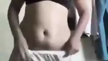 After shower Desi girl shows on camera her XXX assets are ready for sex