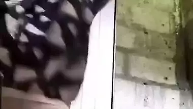 Today Exclusive- Village Girl Record Nude Video For Lover