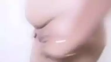 Nude Indian Wife Riya Exposing Her Naked Beauty On Cam With Live Cam