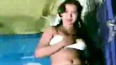 Erotic Mujra Of Hot Girls On Stage