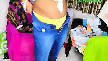 Komal Ke Pas Pron Job Ke Liye Interview Dene Aye Ladkke Ke Sath Sex Kiya