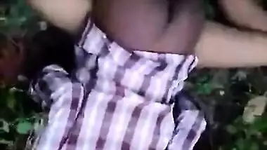 South Indian Andhra girlfrind fucking with her frinds in jungle with telugu audio