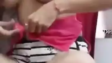 Young Desi colleen opens her XXX boobs and plays with them on camera