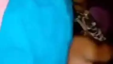 Young village Desi wife have her XXX first anal sex with neighbour MMS