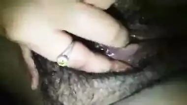Hot Delhi Girl Showing Boobs And Hairy Pussy