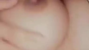 Sexy Indian XXX babe showing boobs and playing with pussy on video call