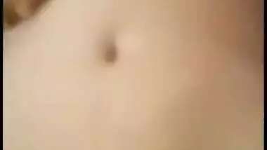 Big-boobed Desi XXX bitch gets her hairy pussy fucked hard on cam MMS